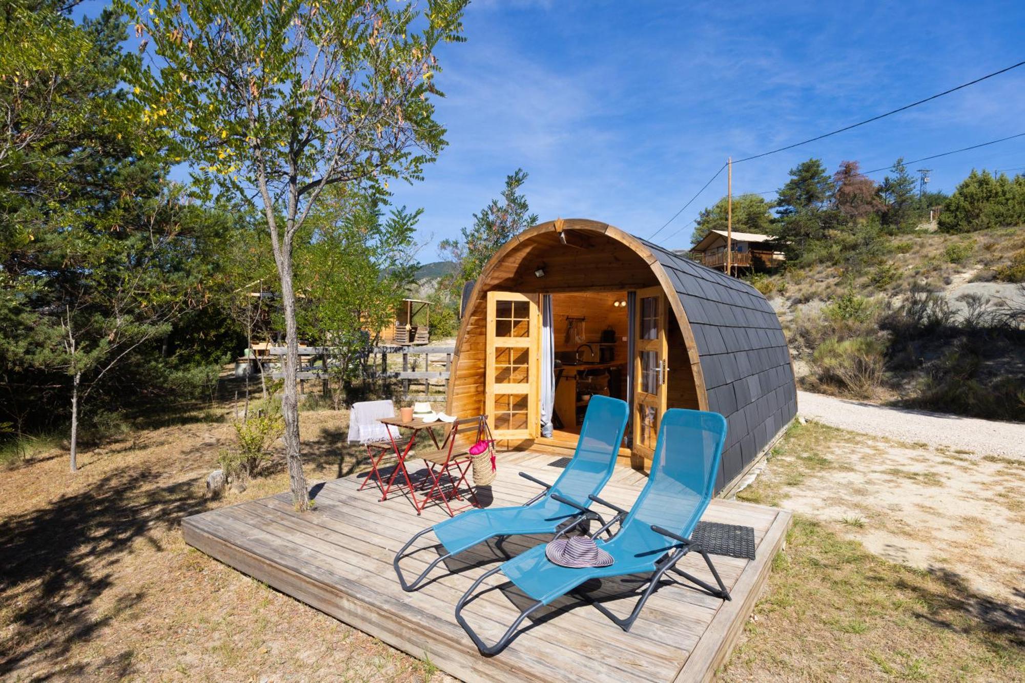 Camping Les Hauts De Rosans Eksteriør bilde